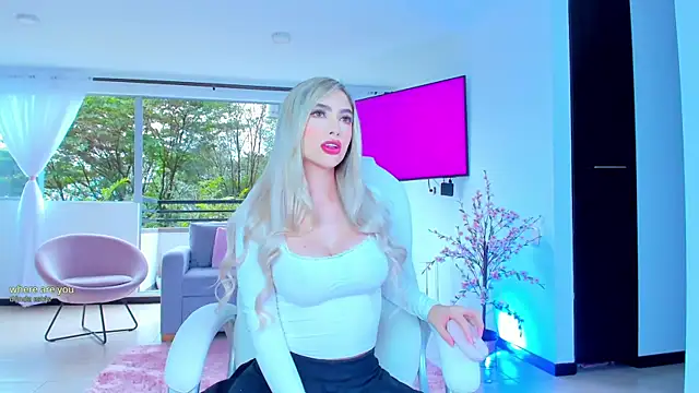 Sophi Jonnes online show from February 11, 1:09 pm