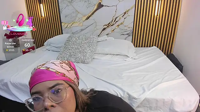  nickypurple  online show from November 2, 3:47 pm