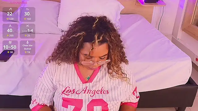  nickypurple  online show from November 20, 7:13 pm