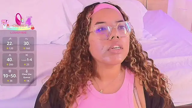  nickypurple  online show from December 18, 7:09 pm