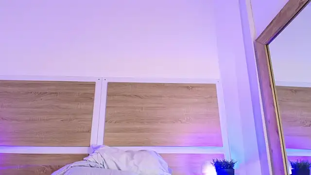  nickypurple  online show from July 8, 6:34 pm