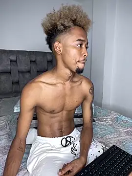 matatanlove online show from December 15, 6:40 am