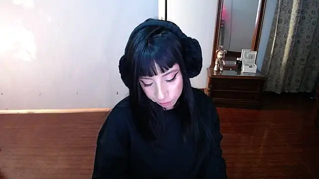 Snapshot of _holy_1 chatting on February 15, 3:09 am holy 1 online show from February 15, 3:09 am