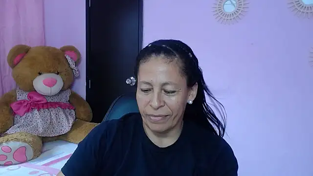 mature martina online show from February 10, 7:28 pm