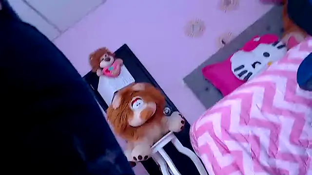 mature martina online show from December 1, 6:35 pm