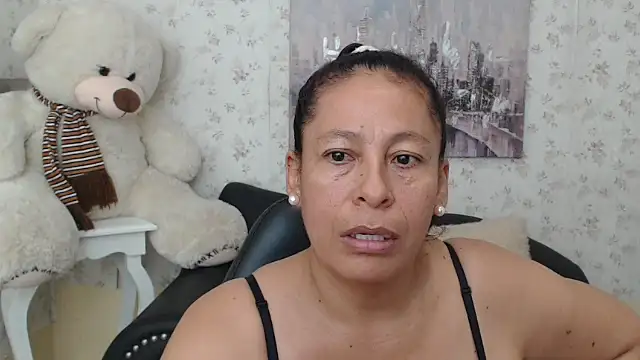 mature martina online show from April 30, 10:54 am