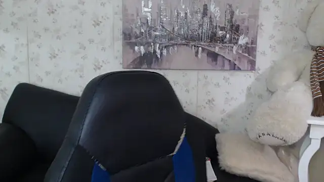 Snapshot of mature_martina chatting on June 10, 9:14 pm mature martina online show from June 10, 9:14 pm