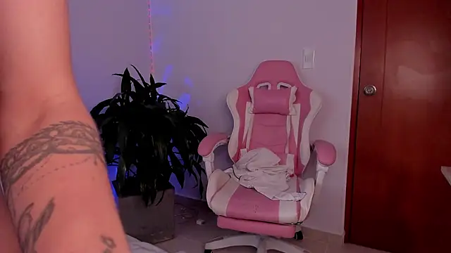 JESYSOZ23  online show from February 3, 11:37 am