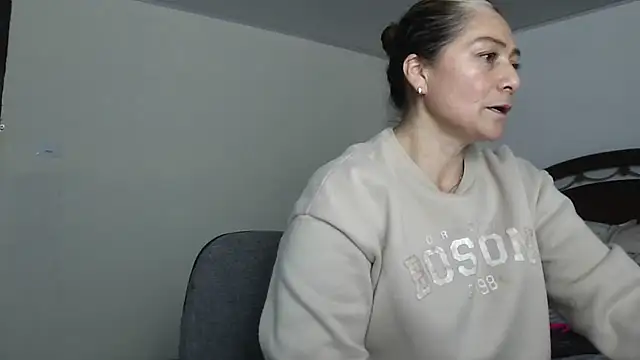 Snapshot of ruby-milf1 chatting on January 24, 9:15 pm ruby-milf1 online show from January 24, 9:15 pm