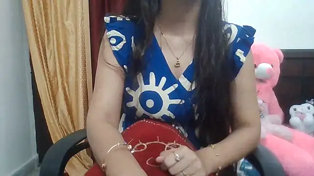 Snapshot of Sexy_iknoor chatting on July 15, 5:34 am Sexy iknoor online show from July 15, 5:34 am