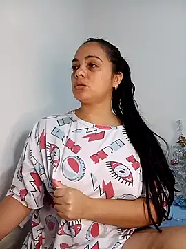 MEGAN X0XX online show from December 15, 4:07 am