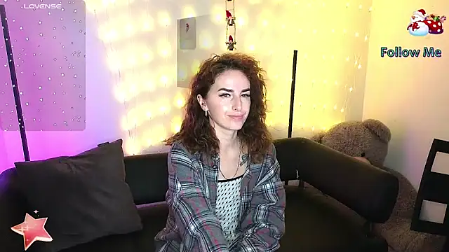 xx adrihanna xx online show from December 23, 6:00 am