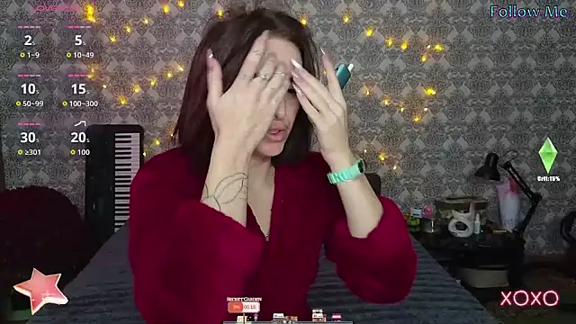 xx adrihanna xx online show from November 13, 6:45 am