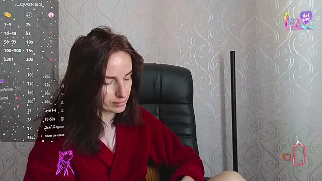 Snapshot of xx_adrihanna_xx chatting on May 29, 6:11 am xx adrihanna xx online show from May 29, 6:11 am