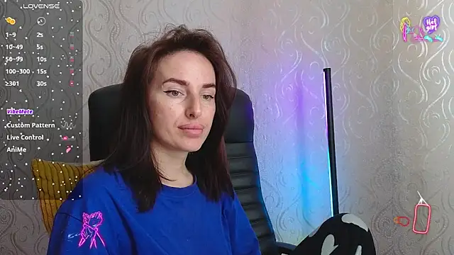 Snapshot of xx_adrihanna_xx chatting on May 31, 7:26 am xx adrihanna xx online show from May 31, 7:26 am