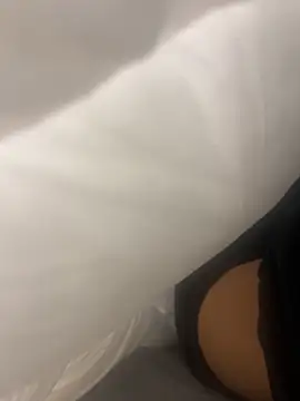 Snapshot of Bebemickey75 chatting on March 22, 3:31 pm Bebemickey75 online show from March 22, 3:31 pm