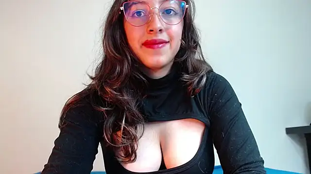 Snapshot of kute_Aliz chatting on March 12, 1:14 am kute Aliz online show from March 12, 1:14 am