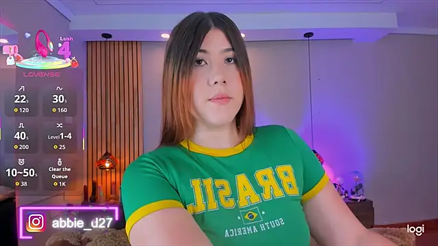 Snapshot of AbbieEdmond chatting on September 19, 4:25 am AbbieEdmond online show from September 19, 4:25 am