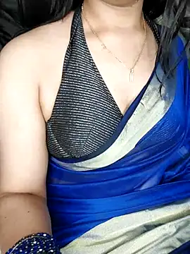 Snapshot of Sima--Roy chatting on February 8, 8:53 pm Sima--Roy online show from February 8, 8:53 pm