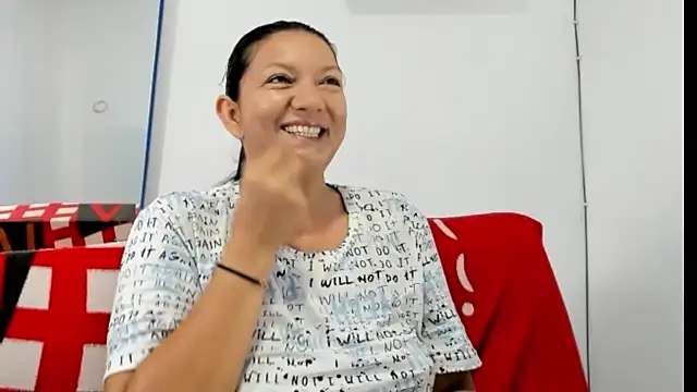 Angelblue  online show from December 18, 2:12 pm