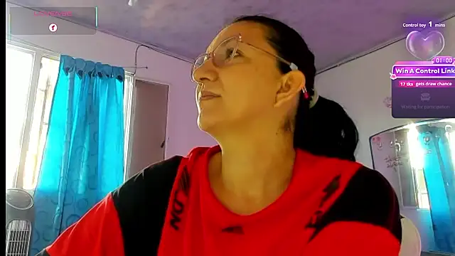 Snapshot of Angelblue_ chatting on July 15, 2:22 pm Angelblue online show from July 15, 2:22 pm