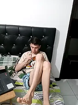 Snapshot of Norehg chatting on February 11, 4:22 am Norehg online show from February 11, 4:22 am