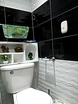 Snapshot of Norehg chatting on March 2, 5:58 pm Norehg online show from March 2, 5:58 pm