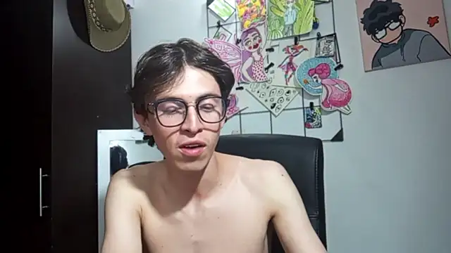 Snapshot of Norehg chatting on September 21, 9:11 am Norehg online show from September 21, 9:11 am