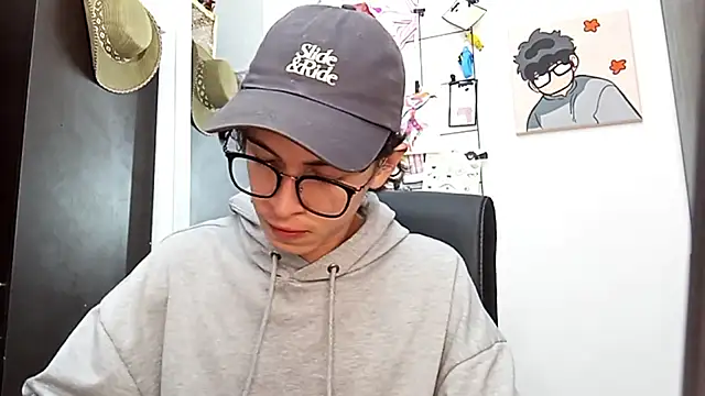 Snapshot of Norehg chatting on October 16, 11:06 pm Norehg online show from October 16, 11:06 pm