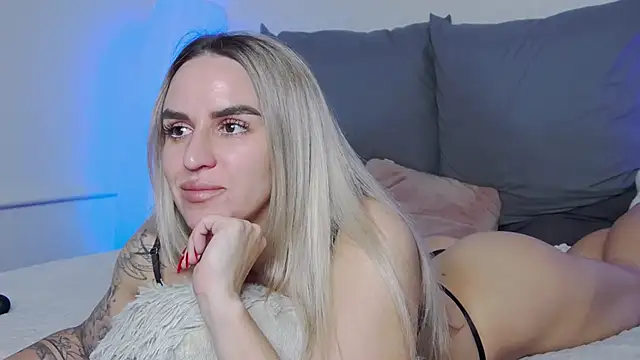 SofiJames online show from December 20, 6:53 am