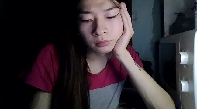 CarlyJoy online show from February 23, 3:40 pm