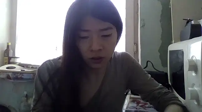 CarlyJoy online show from March 1, 11:17 am