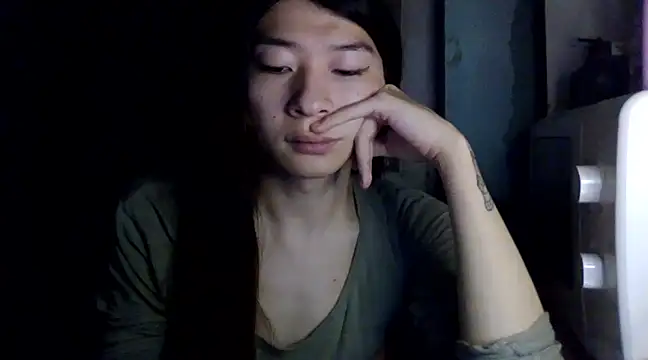 CarlyJoy online show from March 1, 3:16 pm