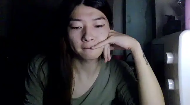 CarlyJoy online show from March 2, 2:10 pm