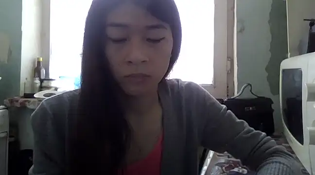 CarlyJoy online show from March 6, 7:14 am