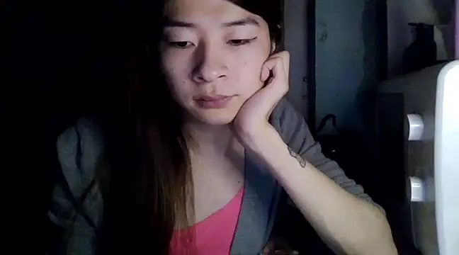 CarlyJoy online show from March 6, 2:08 pm