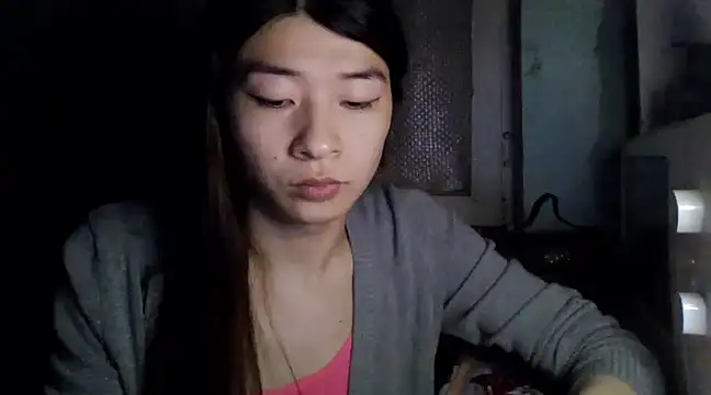 CarlyJoy online show from March 8, 3:02 pm