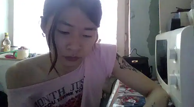 CarlyJoy online show from March 22, 12:35 pm