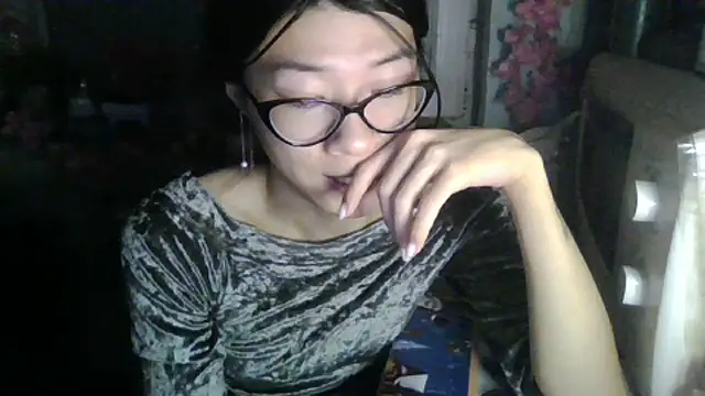 CarlyJoy online show from September 18, 3:36 pm