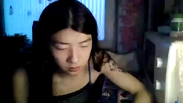 CarlyJoy online show from March 1, 1:13 pm