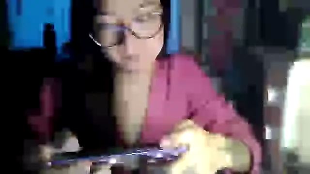 CarlyJoy online show from March 11, 1:39 pm