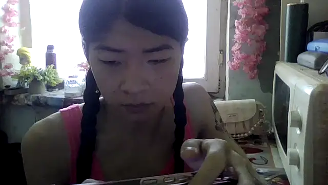 Snapshot of CarlyJoy chatting on May 12, 10:12 am CarlyJoy online show from May 12, 10:12 am