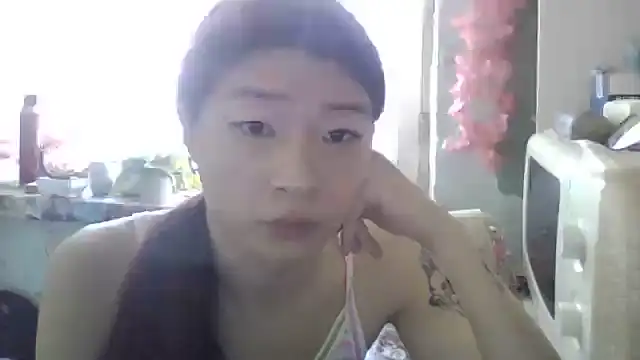 CarlyJoy online show from July 8, 1:04 pm