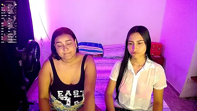 Snapshot of violeta_rous chatting on November 7, 8:42 pm violeta rous online show from November 7, 8:42 pm