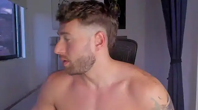 paul rogerr online show from February 26, 11:15 pm