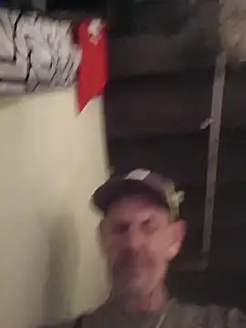 Snapshot of deepstroker42071 chatting on October 29, 12:07 pm deepstroker42071 online show from October 29, 12:07 pm