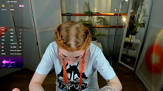 Mira  Blush online show from January 23, 3:05 am