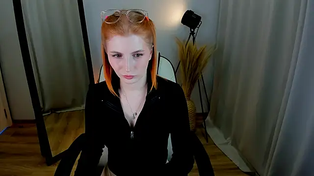 Mira  Blush online show from March 8, 12:41 pm