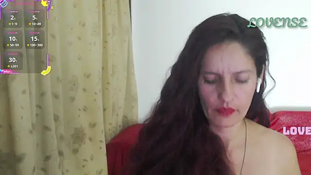 Snapshot of catalina_duran1 chatting on November 10, 5:17 am catalina duran1 online show from November 10, 5:17 am