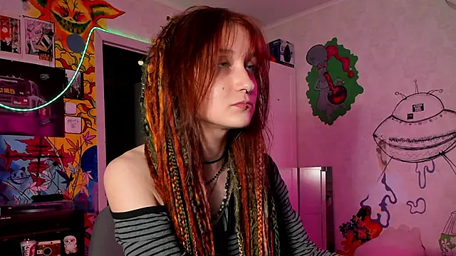 Snapshot of Sunny_Mouse_ chatting on June 17, 6:42 pm Sunny Mouse online show from June 17, 6:42 pm